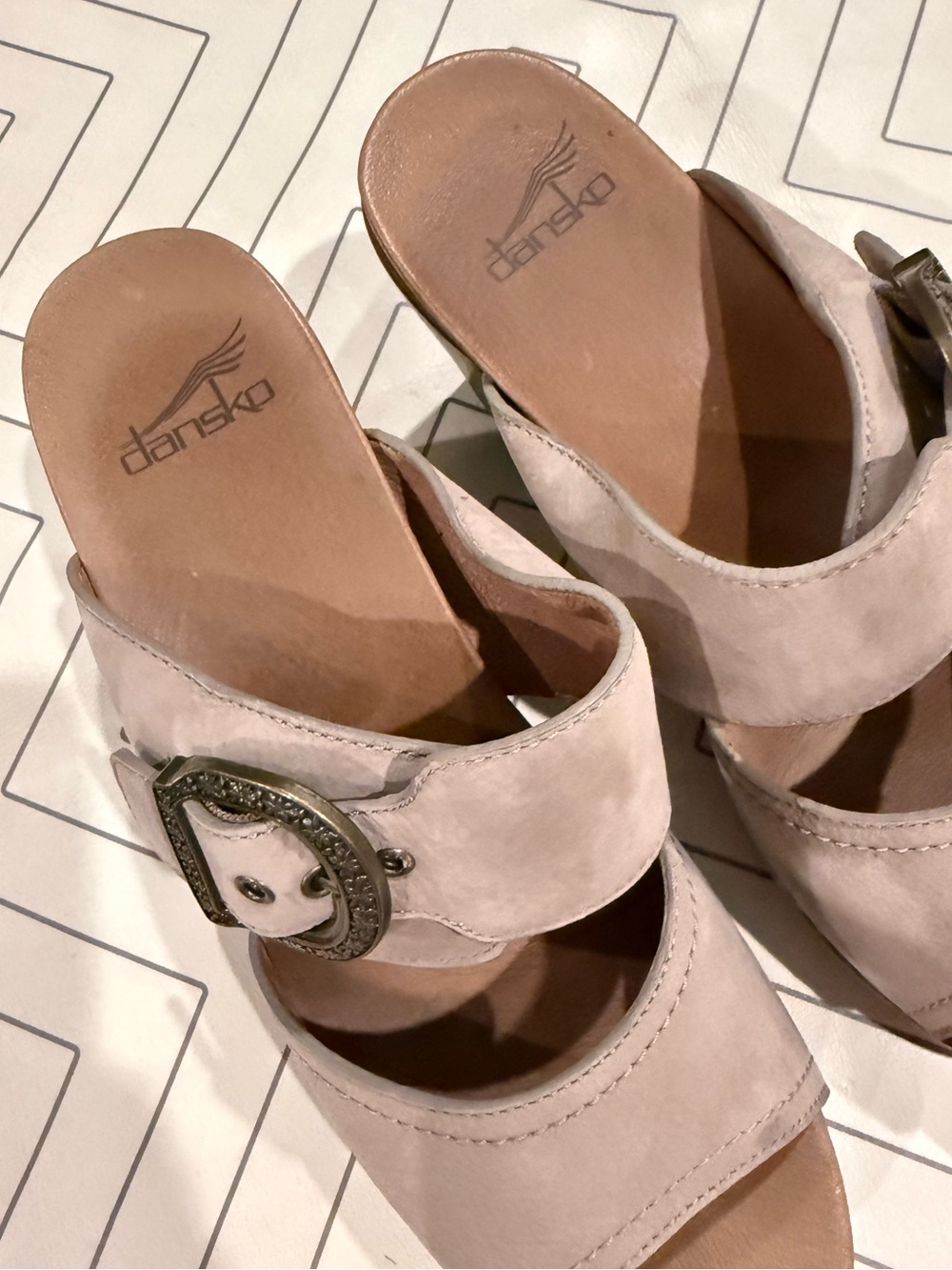 Dansko Brown Platform Sandals - Picture 3 of 14